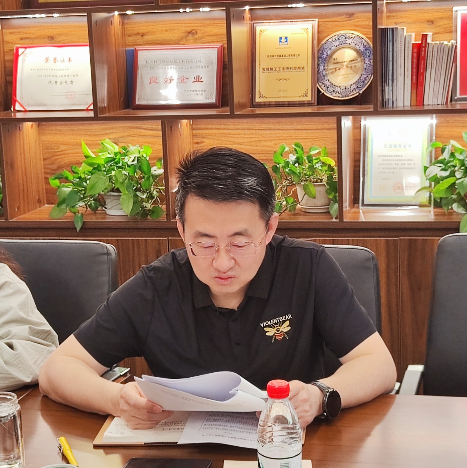 微信图片_20250421140145_副本1.jpg